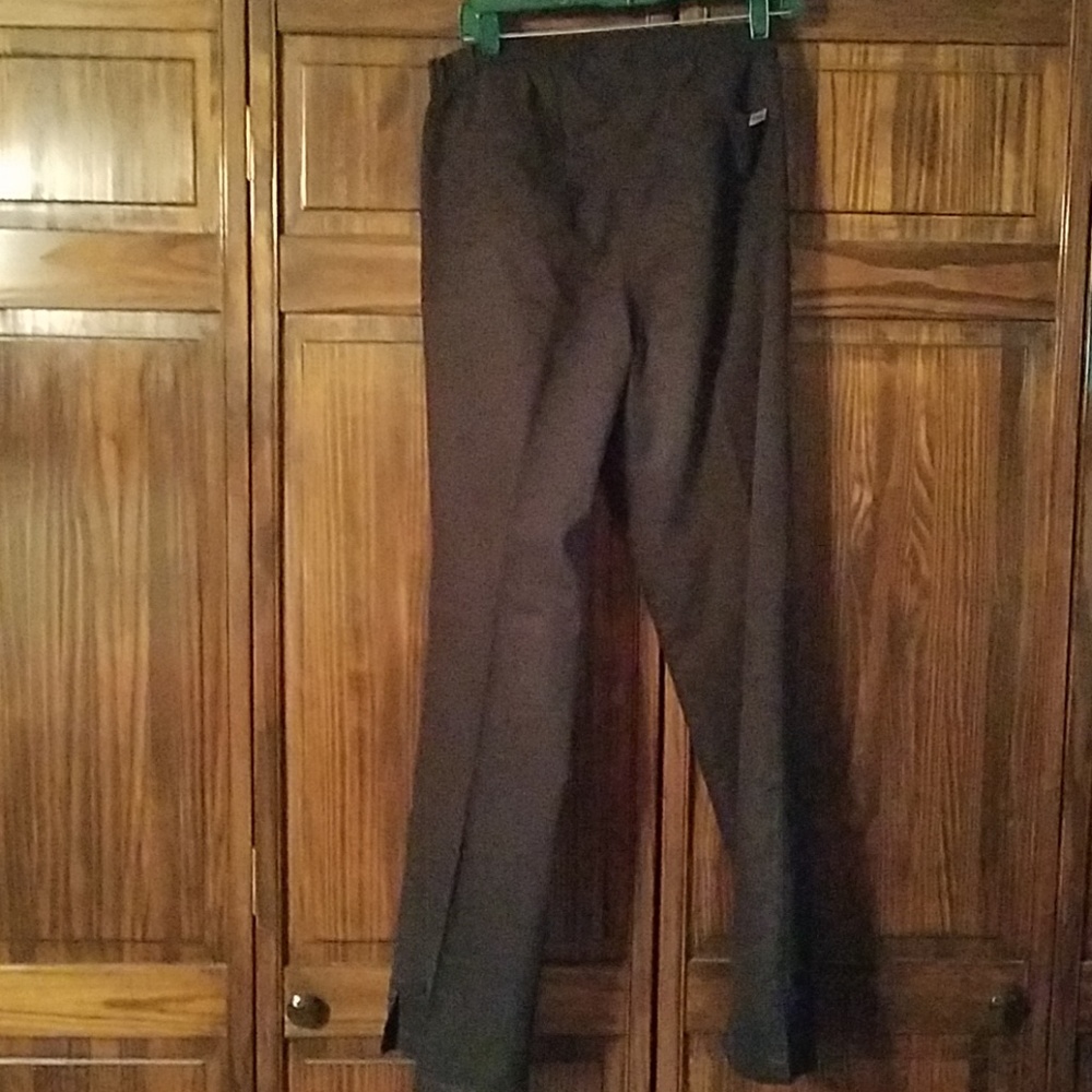 Scrub pants
